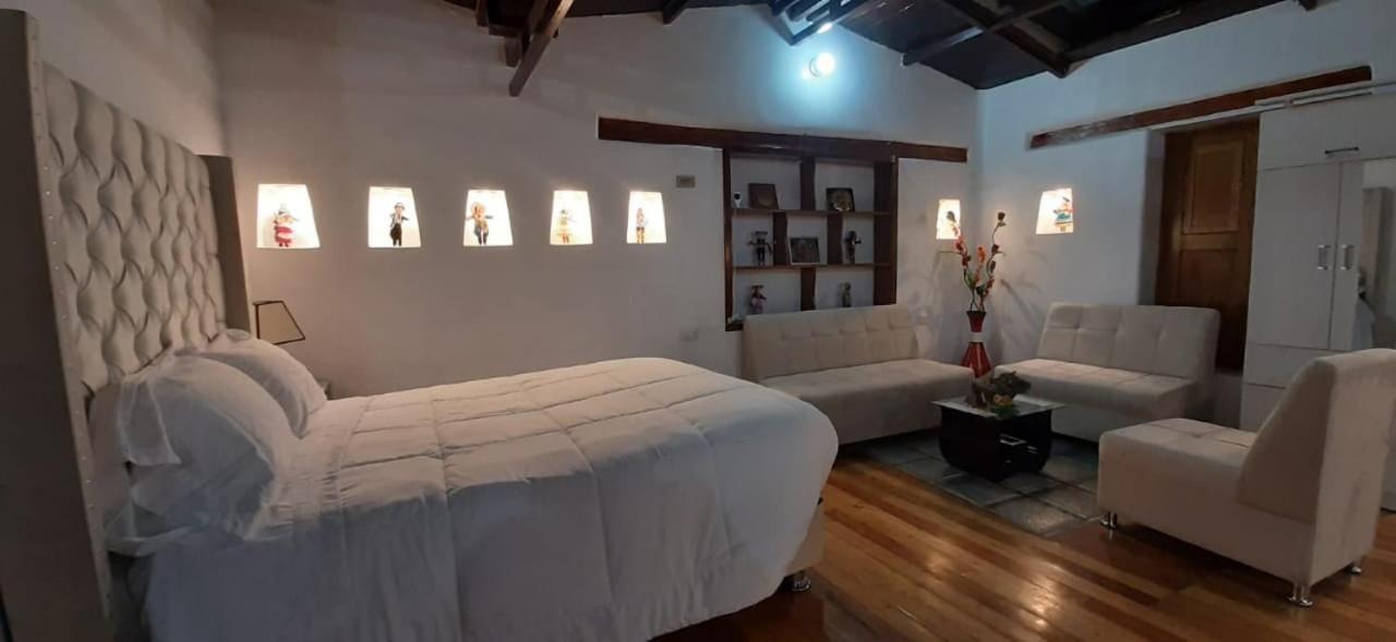 Hotel Casablanca Олантаятамбо Екстериор снимка